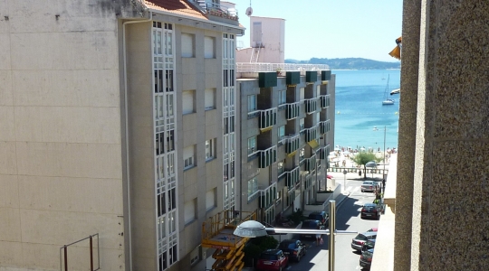 Vivienda 3 dormitorios nueva a 50 m. playa Silgar Sanxenxo - Image 1