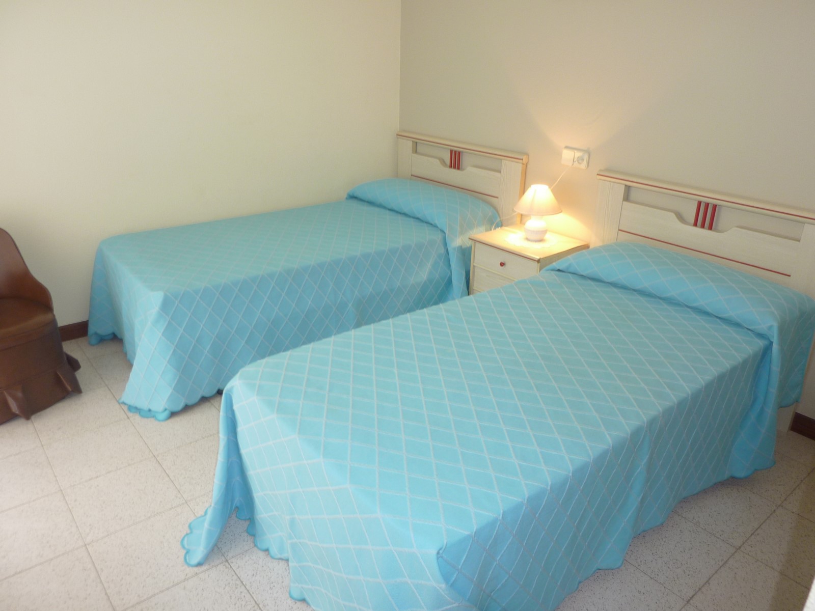 Amplia vivienda 3 dormitorios en Sanxenxo,2ª línea de playa - Image 3